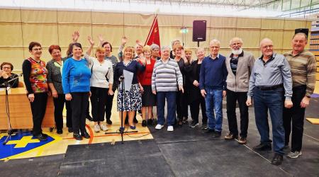 Skupinski posnetek Odbora Društva upokojencev Cerklje